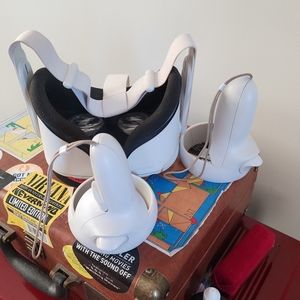 Oculus Quest 2 VR headset